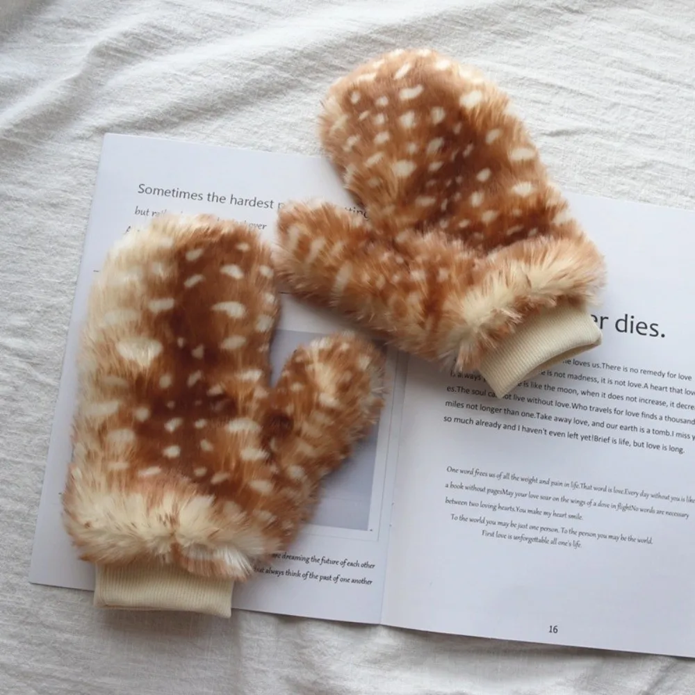 Cute Keep Warm Collar Cosy Fleece Winter Gloves Winter Ear Warmers Costumes for Christmas Performances