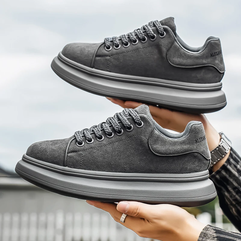 Leather Luxury Men's Shoes Men Women Casual Board Shoes 2025 New Men's Sneakers Couple Outdoor Sports Shoes Tennis shoes view 4