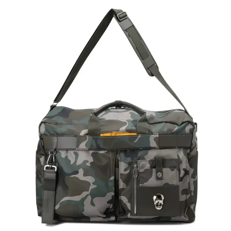 حقيبة ملابس كامو جولف، سعة تخزين كبيرة مع نسيج مقاوم للماء، قماش رياضي عصري للرجال والنساء