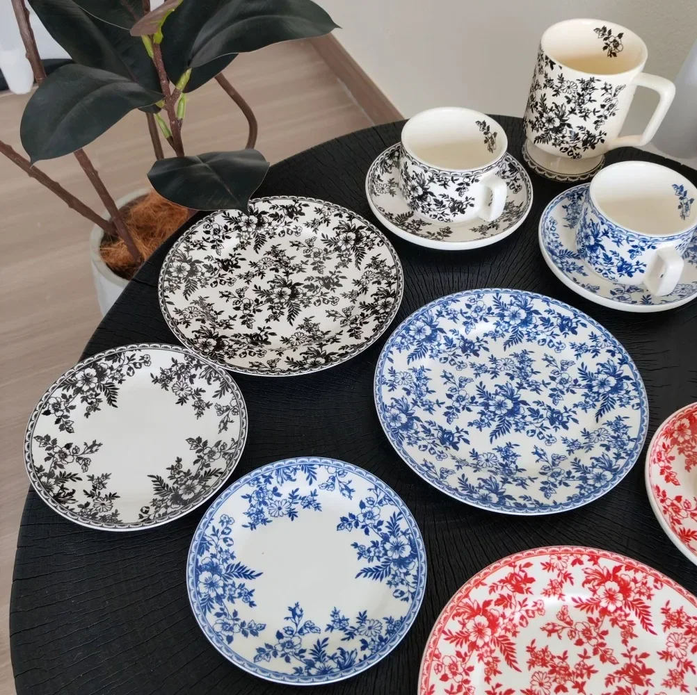 6-inch Blue and White Ceramic Plate Dessert Cake Plate Round Small Dish Table Decoration Ornaments Plate Fruit Tray Tableware