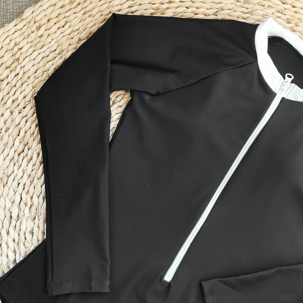 Black Bikini One Piece Swimsuit 2025 Retro Swimwear Women Swimsuit Bathing Suit Beachwear Monokini Surfing Female Swimming Suits