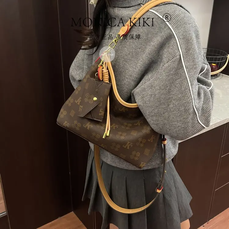 

Classic Designer Paris Fashion Large Capacity Women Diaper Bag Elegant Leather Unique Leisure Business Messenger