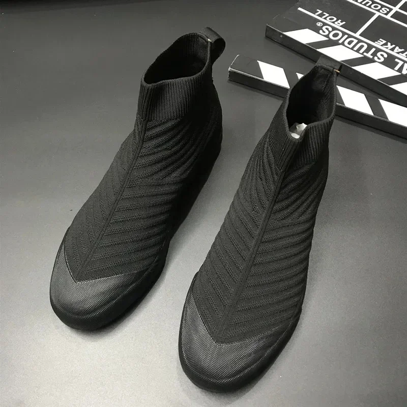 Spring Summer Trend Shoes Men Personality Casual Sneaker Fashion Breathable Mesh Male Sports Shoes Black Slip-On Cool Flat Shoes