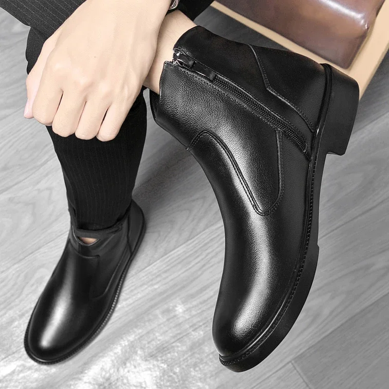 

Winter New Warm and Plush Outdoor High Top Snow Boots High-quality Handmade Boots Top Layer Cowhide Fashion Casual Chelsea Boots