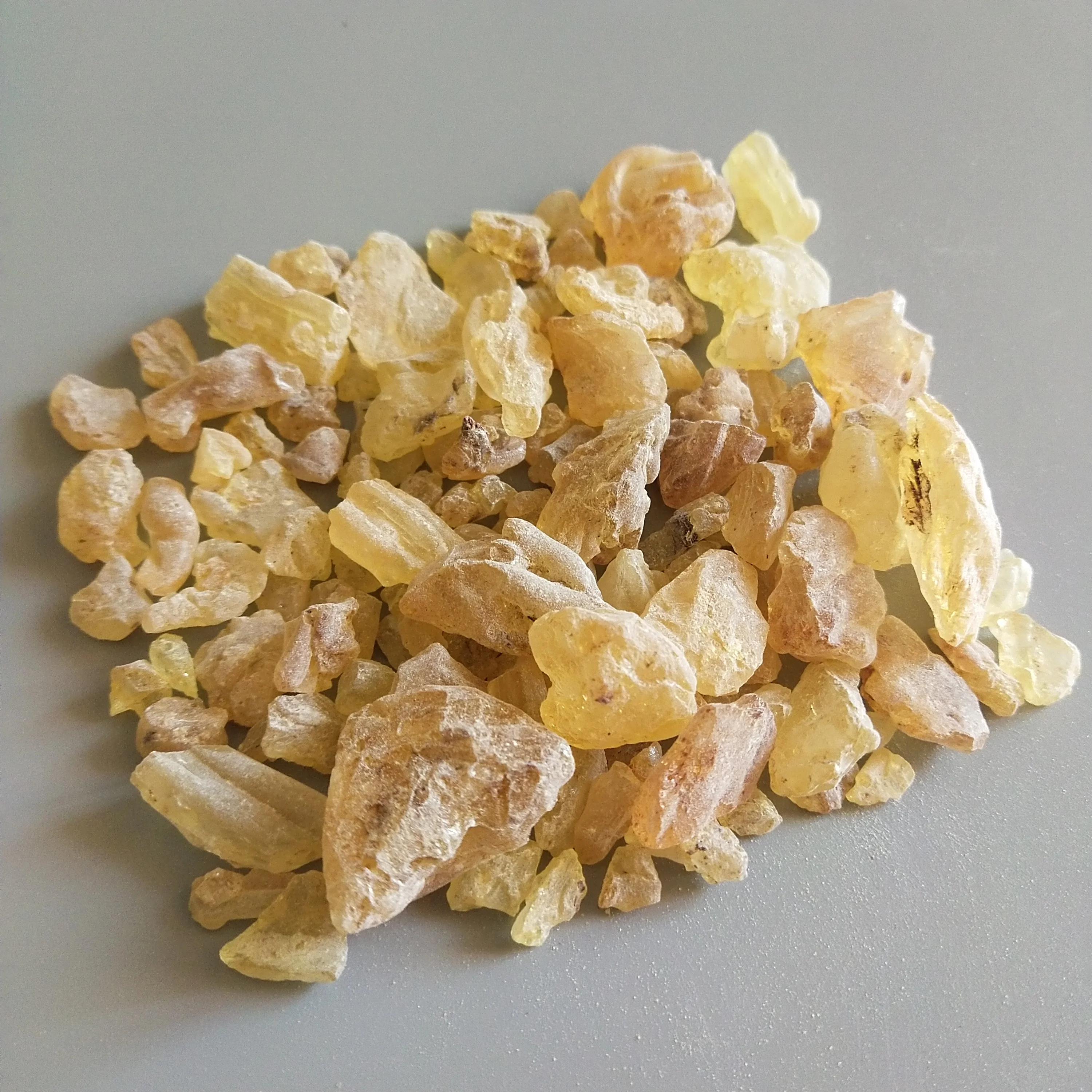 Incenso Copale Proprietà: Una Guida Pratica per Chi Vuole Sperimentare il Potere Naturale del Resina di Copal