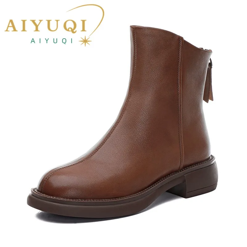 Bottes courtes rétro en cuir véritable avec fermeture éclair arrière pour femme, mode britannique, rinçage, hiver, nouveau, 2024