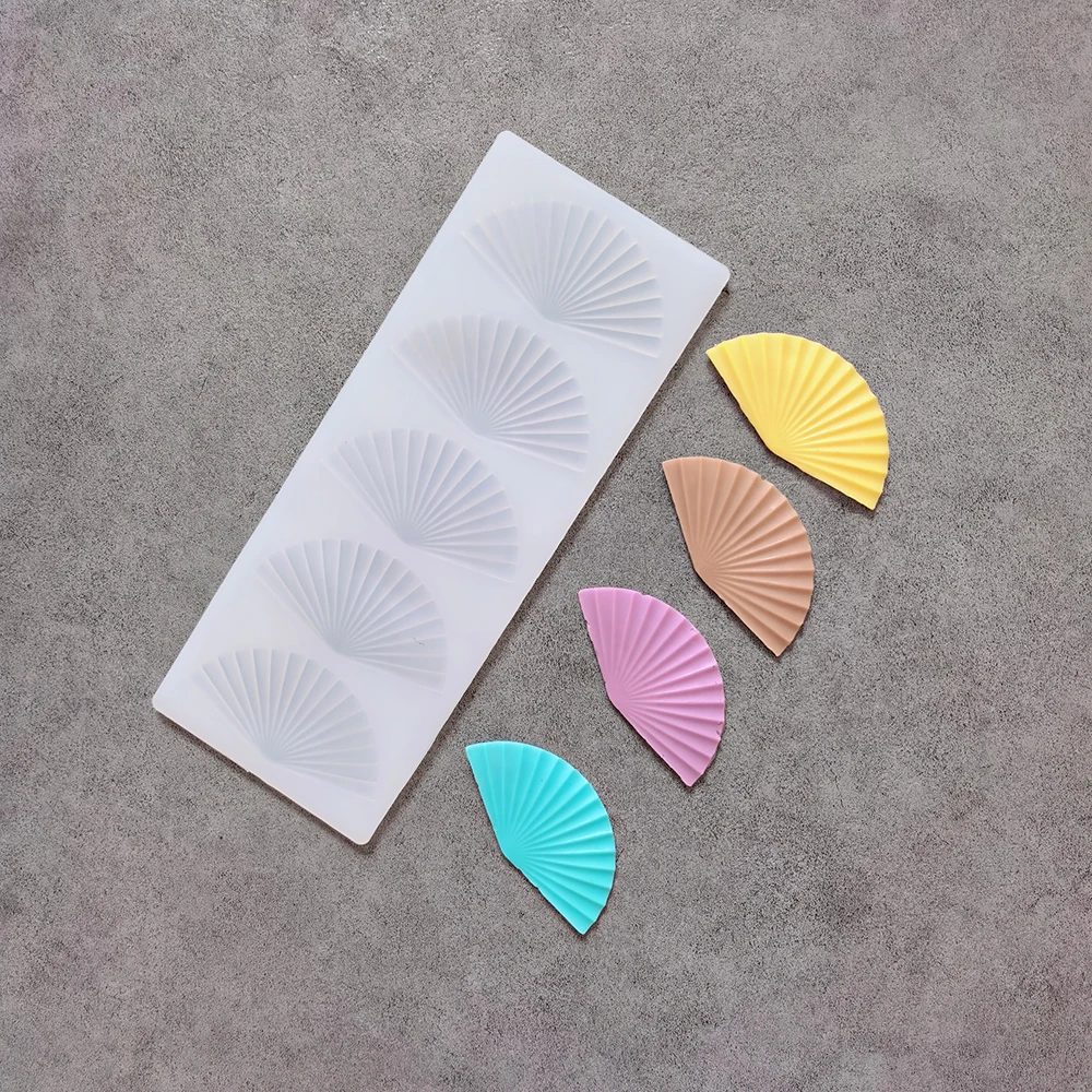 1pc Kreative 5-loch fächerförmige silikon form DIY schokolade süßigkeiten pudding dessert kuchen dekoration plugin keks backform