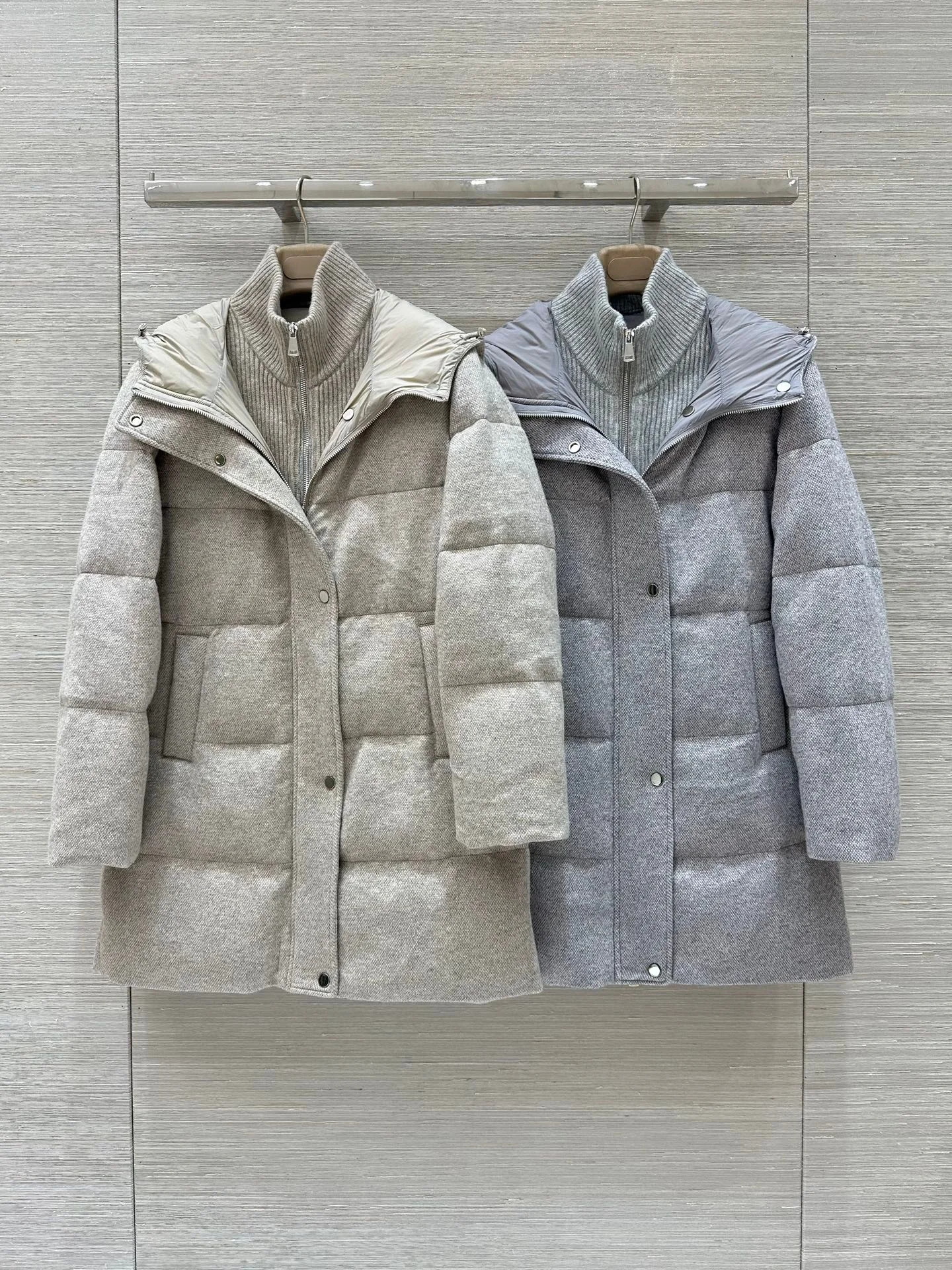 

Women's Knitted Stitching Goose Down Jacket Autumn Winter Single Breasted Long Sleeve Loose Warm Hooded Coat