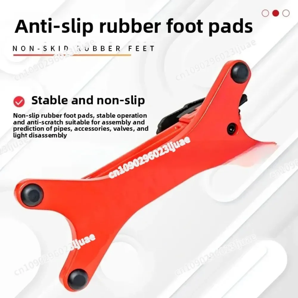 

Portable multifunctional pipe pliers self-locking
