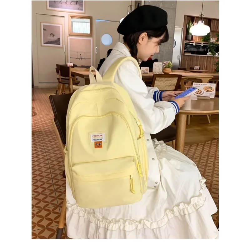 Mochila escolar de estilo japonés para estudiantes de primaria, morral de gran capacidad con diseño de pastel de almendra y columna vertebral, gran valor