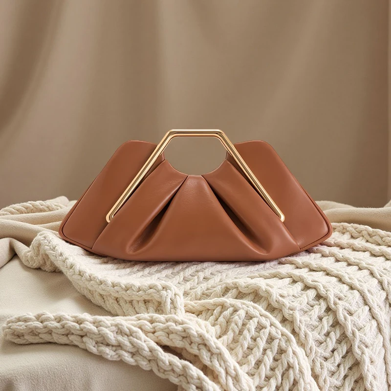 

Luxury Soft Brown Cloud Bag for Women Leather Hobos Retro Cloud Crossbody Bag Phone Bag Designer Clutch Clip Bag Female Bolsa