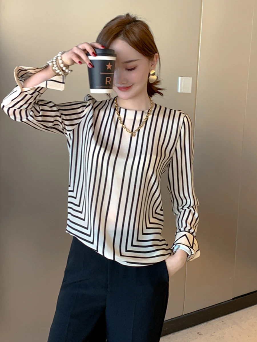 

Ele Loose Fit Silk Stripe irt Women's Spring round Ne Long Sve Top Sli Korean Sle Commute Faion