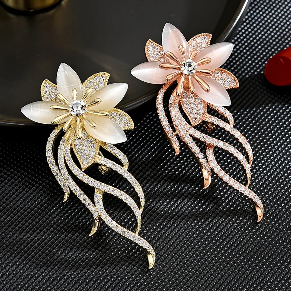 

Brooch for Womens classic white lotus Flower Brooches Women’s Unique Design Clothing Pins Jewelry Accessories High Quality Gifts