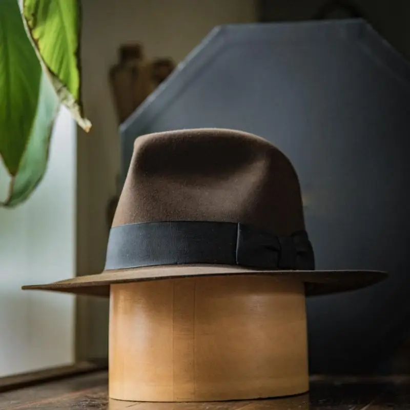 P9FE Elegante Woll-Trilby-Mütze, stilvolle Wintermode-Mütze, Kopfbedeckung für den täglichen Gebrauch – Detail 7