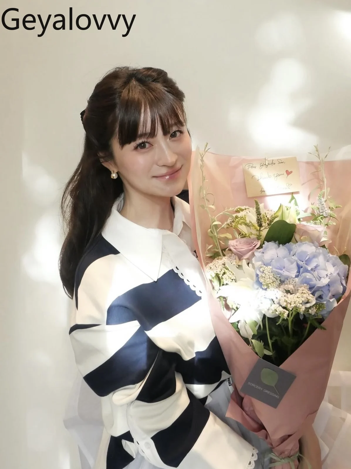 

Модные топы в полоску с кружевным воротником-поло в японском стиле, осенняя новая универсальная повседневная футболка с длинными рукавами и цветными блоками для милых девочек