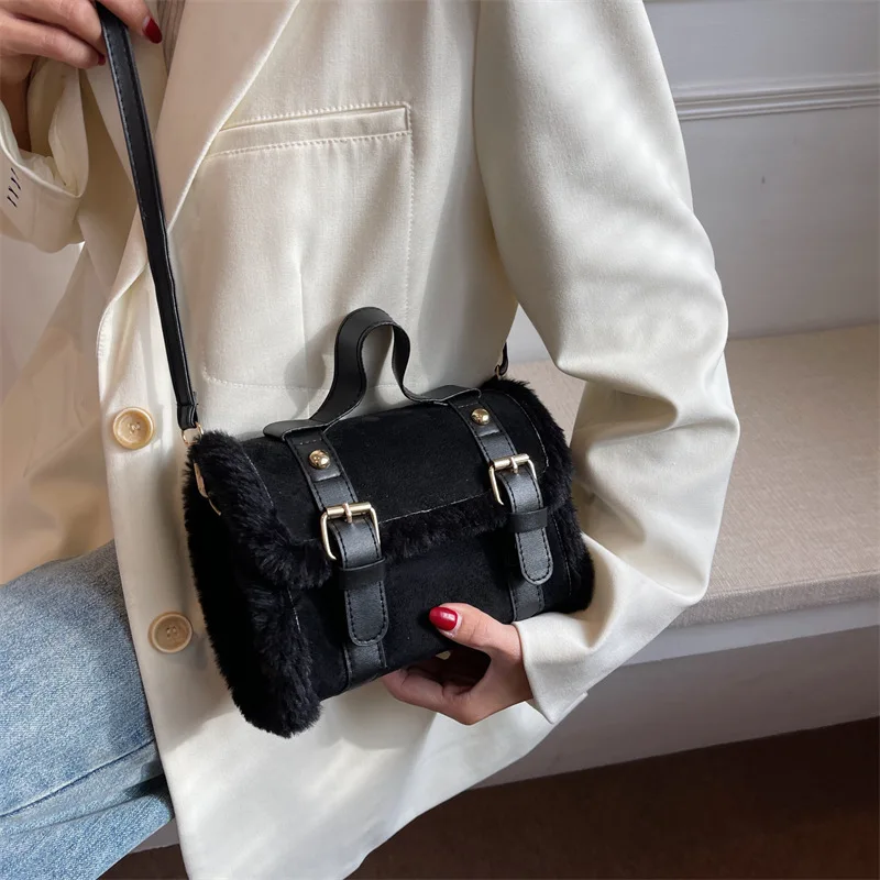 Women\'s Lamb Wool Suede Handbag Autumn Winter New Versatile Commute Shoulder Crossbody Bags Chic Vintage Small Square Bag