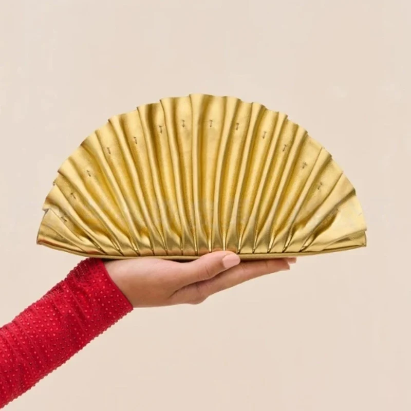 

Дизайнерские женские вечерние сумки с рюшами золотого цвета, блестящие роскошные вечерние платья, клатчи с сумкой через плечо