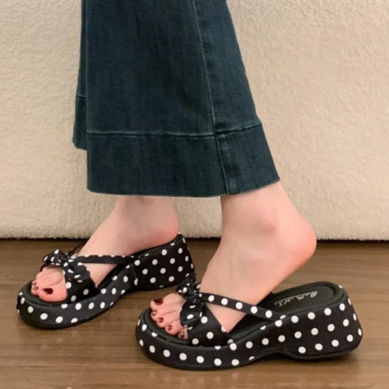

Retro Fashion Bow Tie Women's Summer Outerwear Platform Wedge Slippers for 2026