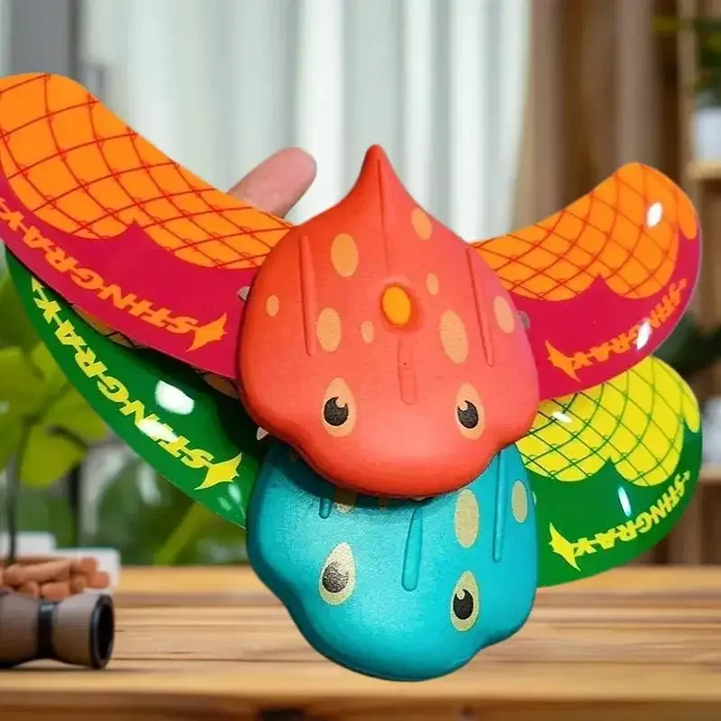 수영장 해변, 물 튀김 놀이, 수동 물고기 모델을 위한 단일 어린이의 아기 만타 레이 수영 장난감.