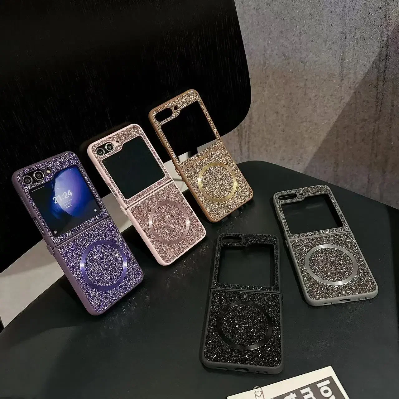 

For Samsung Galaxy Z Flip5 4 3 Zflip6 Glitte Diamond Phone Case For Magsafe Magnetic Anti-Fall Protective Cover Women's