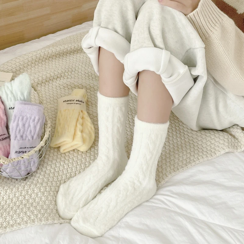 Warm Women's Socks Winter Soft And Thickened Macaron Solid Color Girls' Mid Tube Socks Fluffy Home Cute Floor Socks