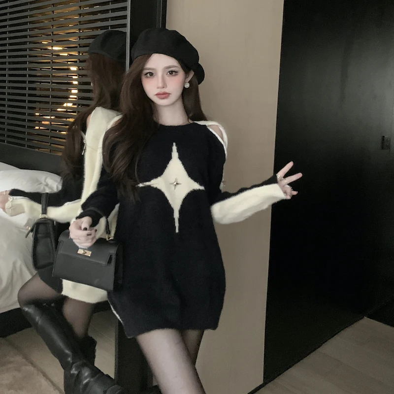 

Y2k Aesthetic Off-The-Shoulder Sweater Women Gothic Fashion Streetwear Black Patchwork Star Jumper Harajuku Knitwear 2024 New