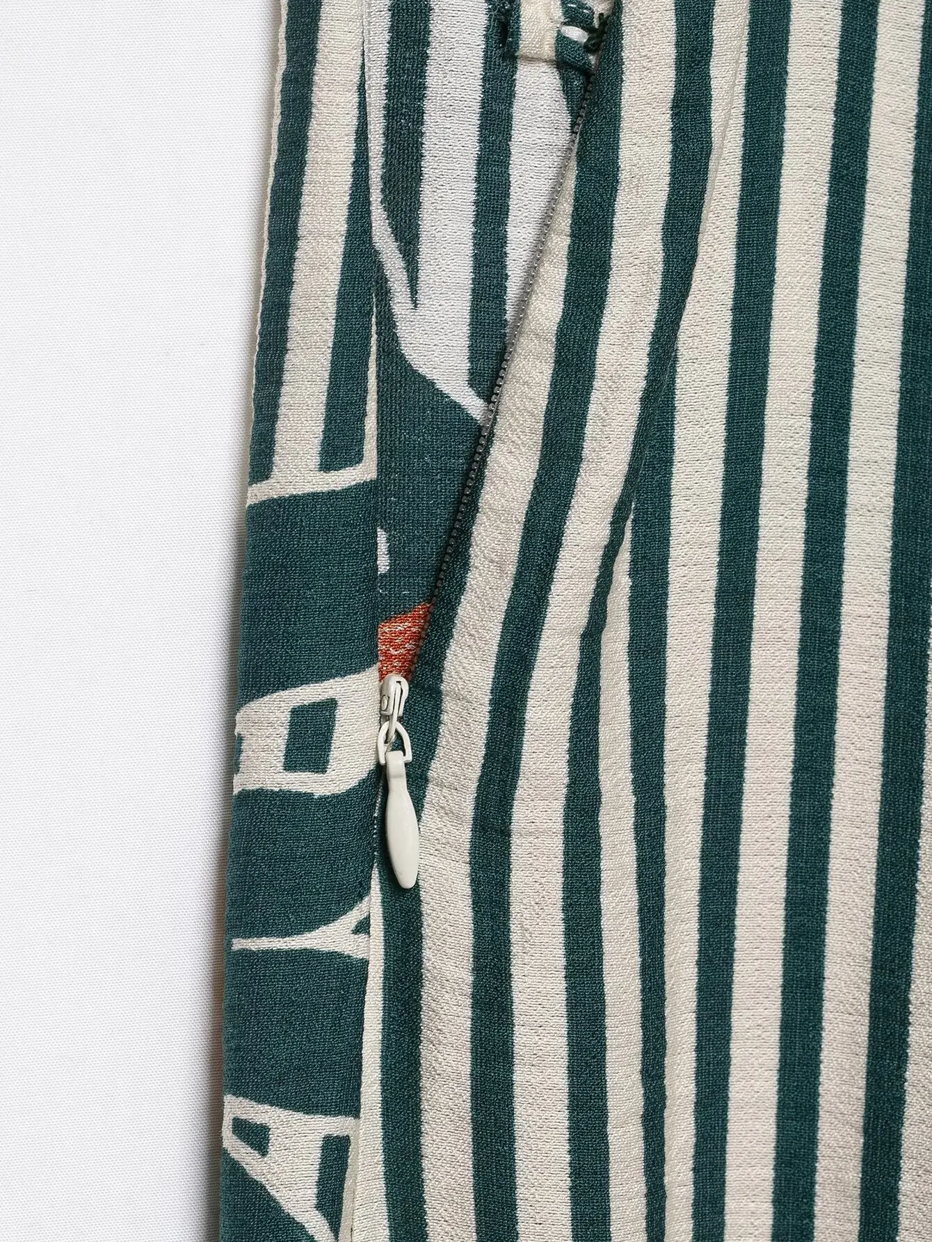 Damen Vintage Bedruckte Sarong-Röcke Elegante Trendige High-Street-Urlaubs-Midiröcke 2026 Neue Mode Lässiger Schlitzrock für Damen – Detail 10