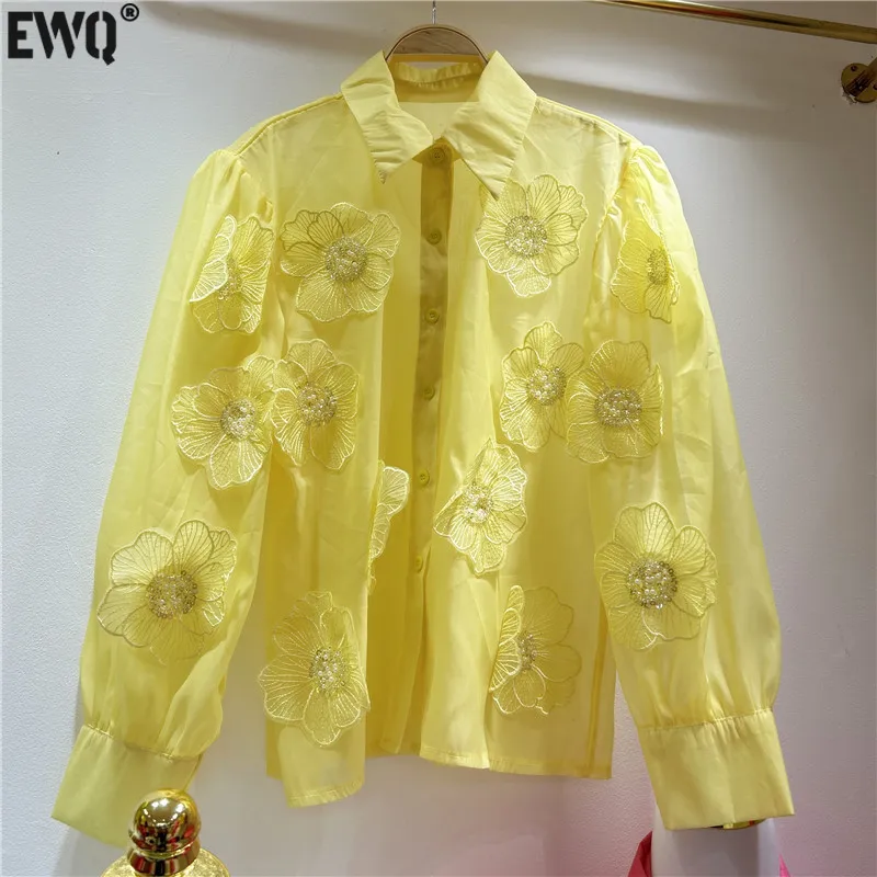 

[EWQ] Casual Sweet Style 3D Flower Design Blouses Embroidered Flares Shirts Beautiful Women's Clothing 2024 Autumn New GZ558