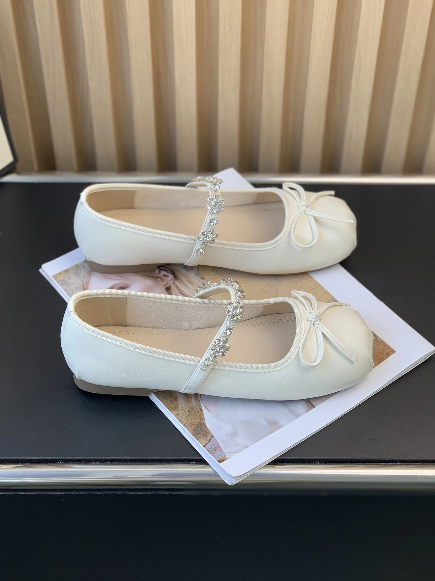 zapatos-mary-jane-comodos-de-suela-plana-para-mujer-primavera-2026-nuevo-estilo-ballet-con-diamantes-de-imitacion-y-nudo-a-la-moda
