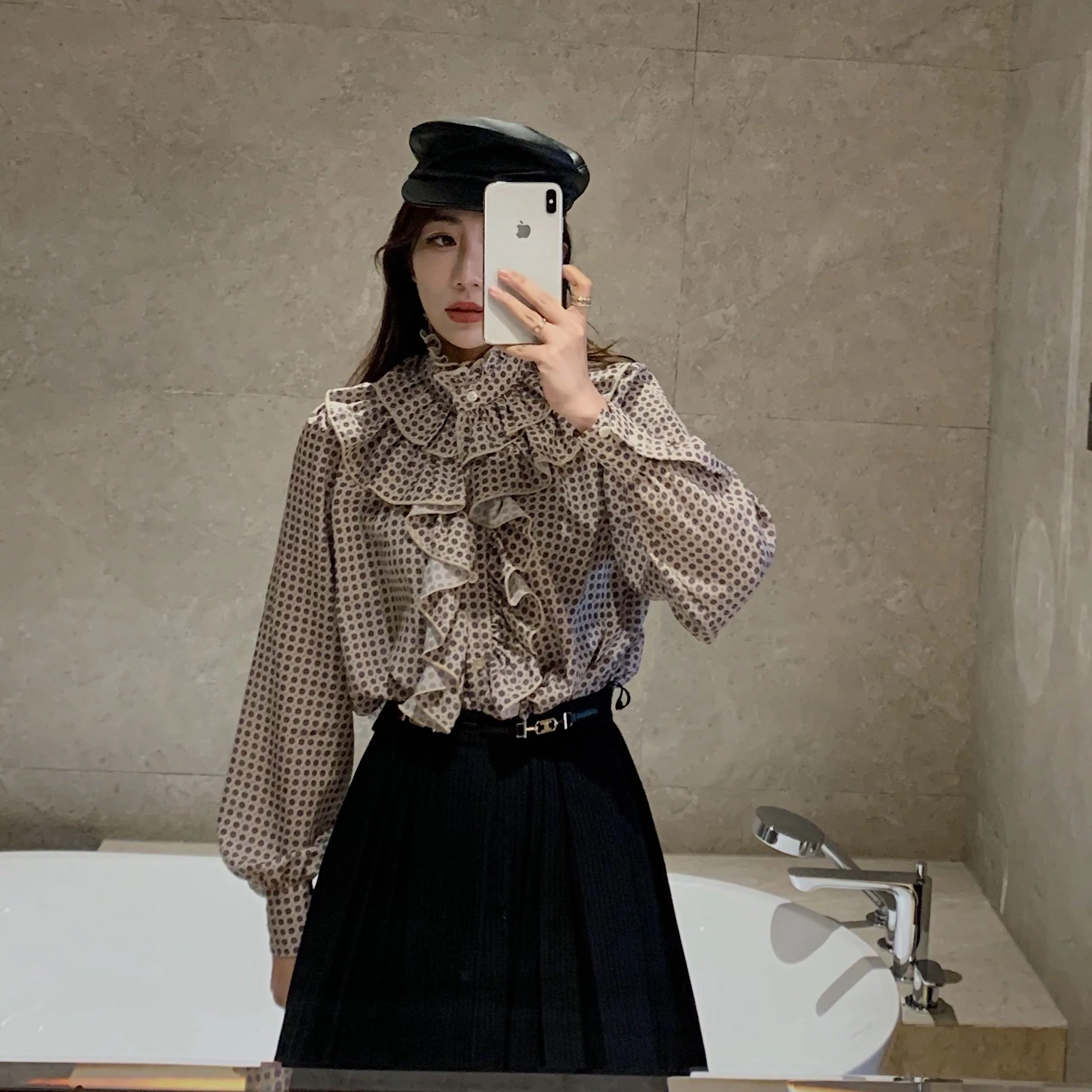 

Retro Court Floral Print Stand Collar High Collar Lace Trim irt Women's Commute Sle Long Sve Button Detail Regular Fit