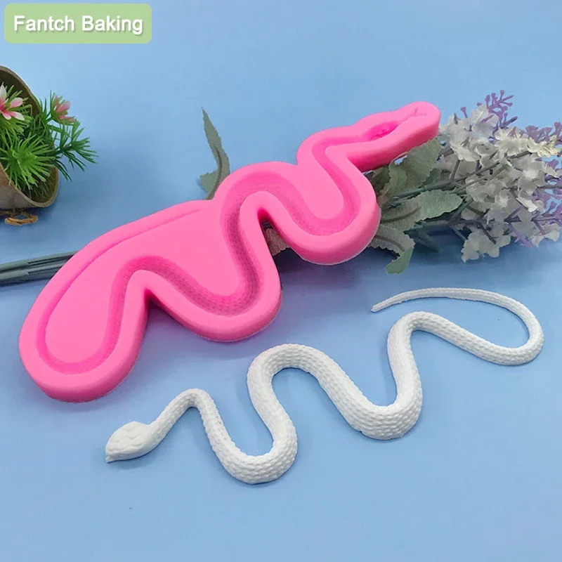 

Snake Shape Simulation Toy Making Mold Pranks Tool DIY Resin Art Clay Gypsum Mould & Chocolate Fondant Form Cake Halloween Theme