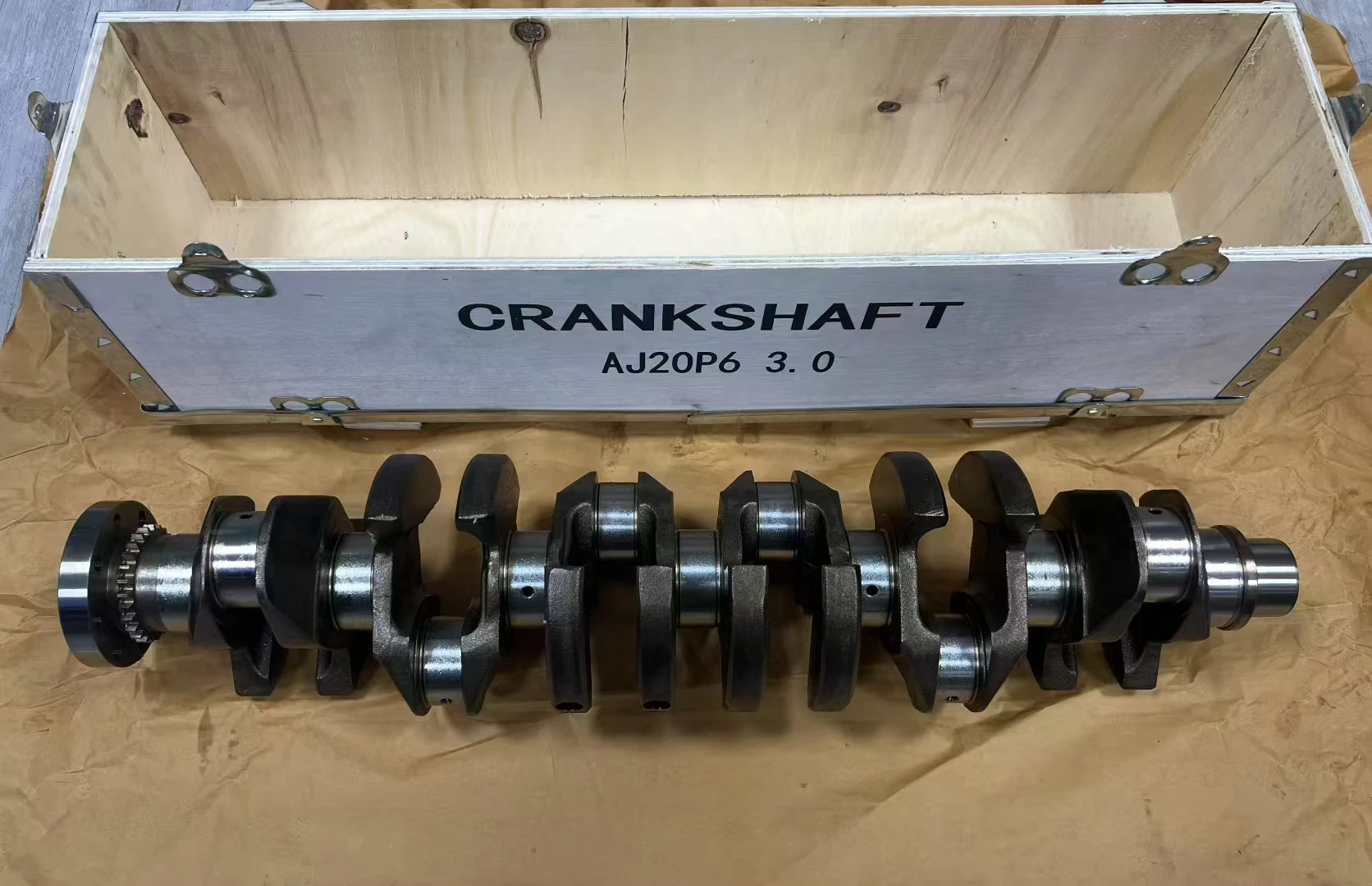 

Guaranteed Factory AJ20P6 LR121443 LR121448 Crankshaft for Range Rover Sport L6 AJ300 3.0T Petrol New Year Model