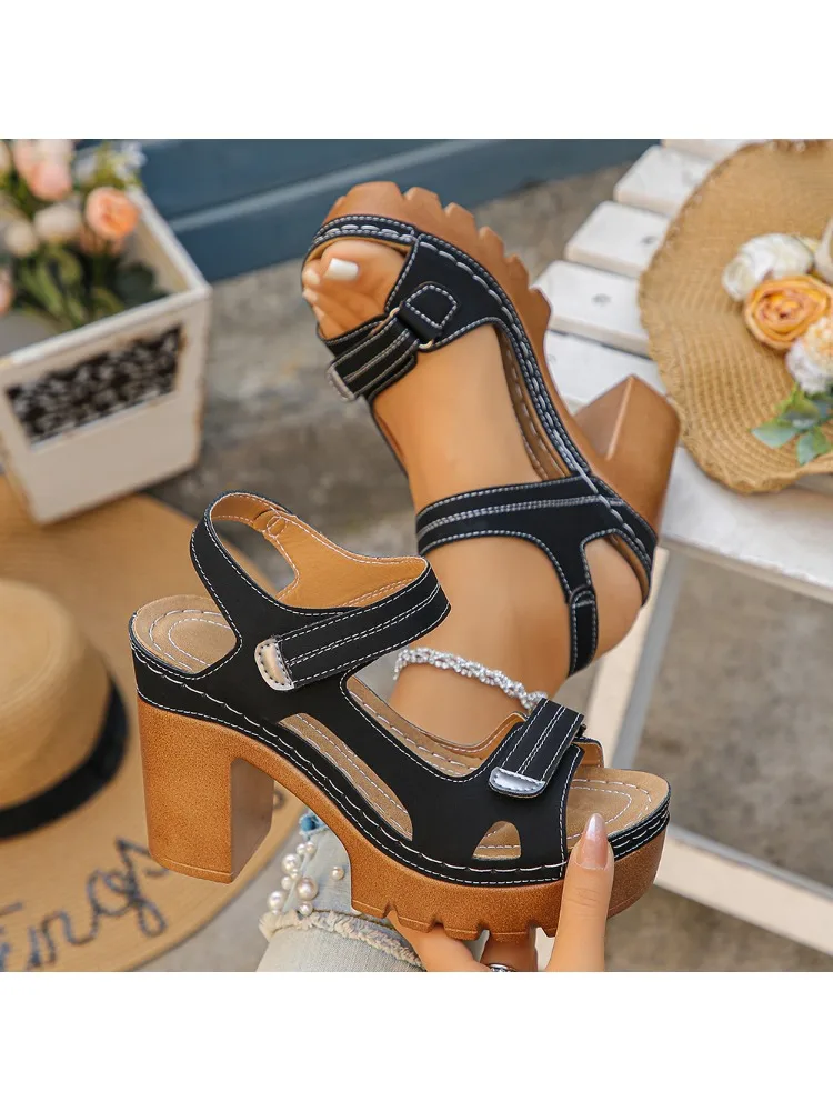 Femmes sandales 2025 en plein air grande taille talons hauts chaussures Style romain en cuir synthétique chaussures femmes bouche de poisson sandales à talons épais