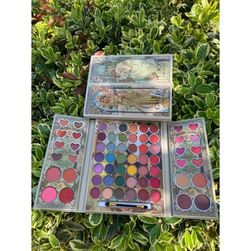 66Colors Monroe Eye Shadow Palette Practical Make Up Safe Lightweight Make-up Dream Eyeshadow Palette Children Stage Wholesale