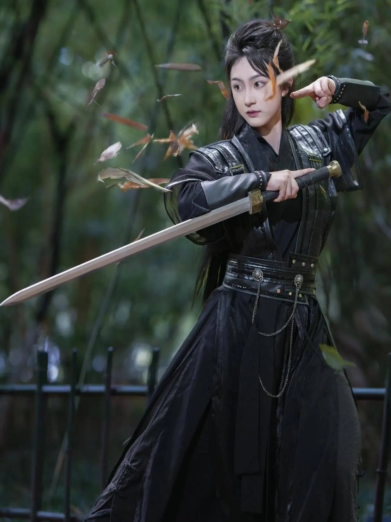 ensemble-de-costumes-de-cosplay-bla-chinois-ancien-pour-hommes-et-femmes-tenue-d'etudiant-d'arts-martiaux-faionables-costume-mulan-a-fleurs-sli