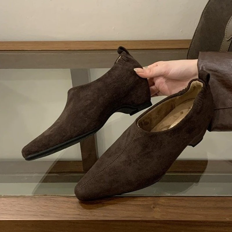 أشار تو كعب النساء أحذية خفيفة بدون كعب أنيقة الجلد المدبوغ أحذية مكتنزة امرأة 2025 الخريف فستان الضحلة مضخات موضة Mujer Zapatos