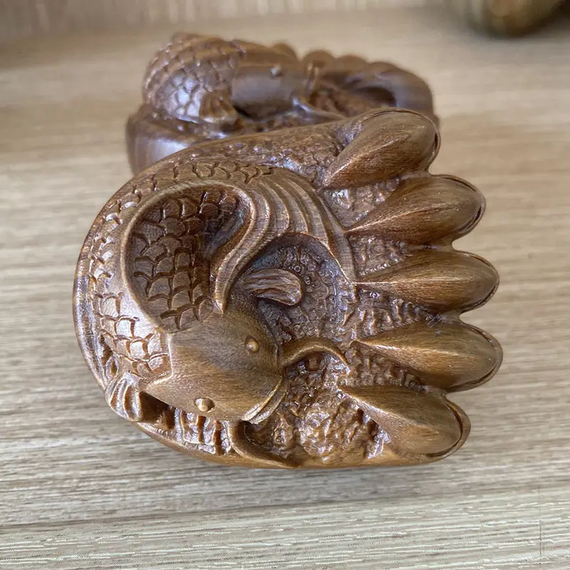 Natural Green Sandalwood Solid Wood Carved Fish and Bear's Pills Small Ornaments Wen Play Handheld Home Decorations Crafts