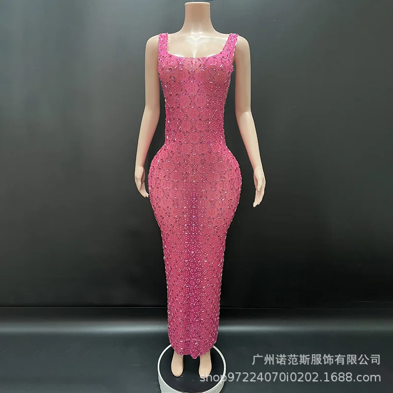 Sexy laag uitgesneden glanzende strass temperament hoogtransparante jurk jaarlijkse bijeenkomst waardige sfeer gastheer jurk model catwalk