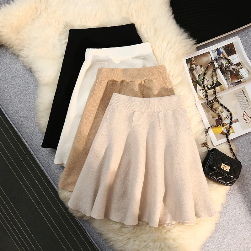 Seoulish Vintage Short Women\'s Mini Skirts Autumn Winter 2024 New Chic Pleated Umbrella High Waist A-line Casual Skirts Female