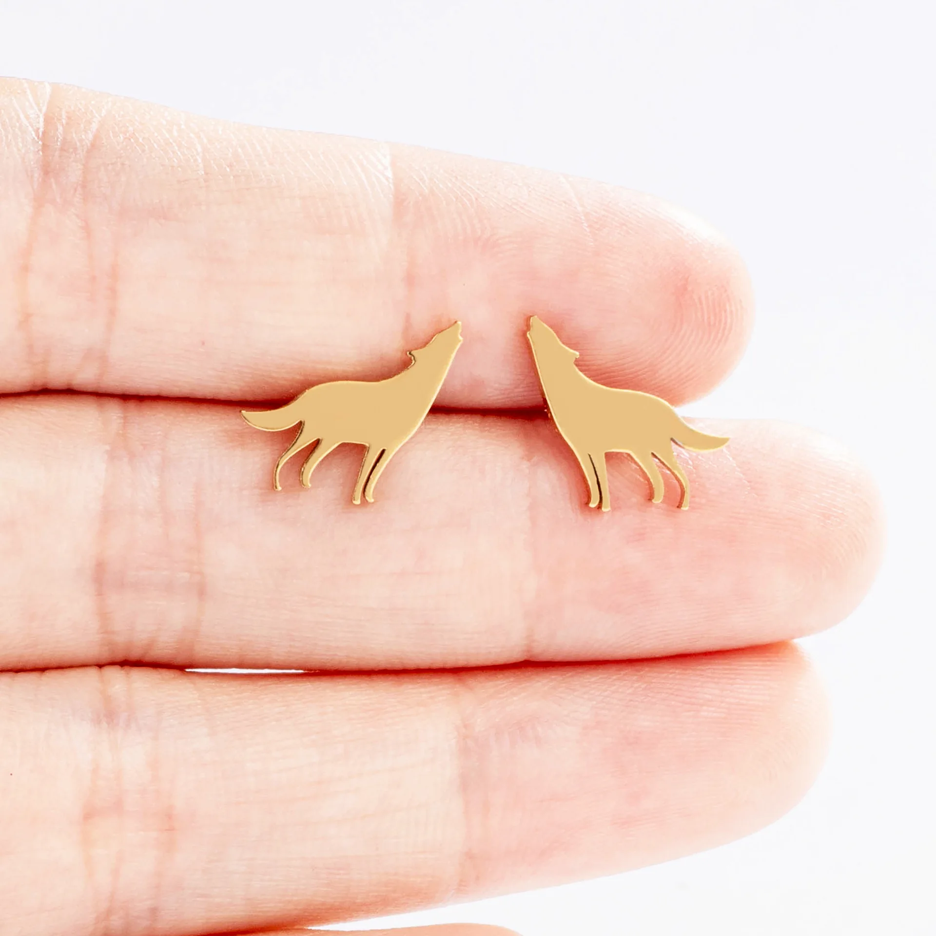 2024 new fashion stainless steel Wolf earrings personality creative accessories accessories female anniversary small gift