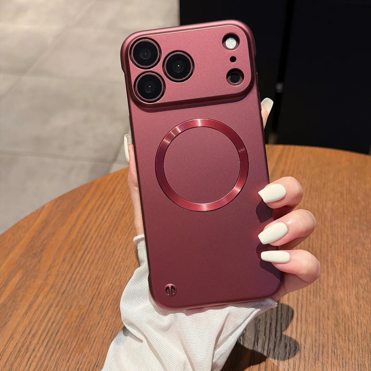 Luxuriöse Matte Rahmenlose Harte Magnetische Handyhülle für iPhone 18 17 16 Pro Max 18Pro für Magsafe Kabelloses Ladegerät Stoßfeste Abdeckung – Detail 4