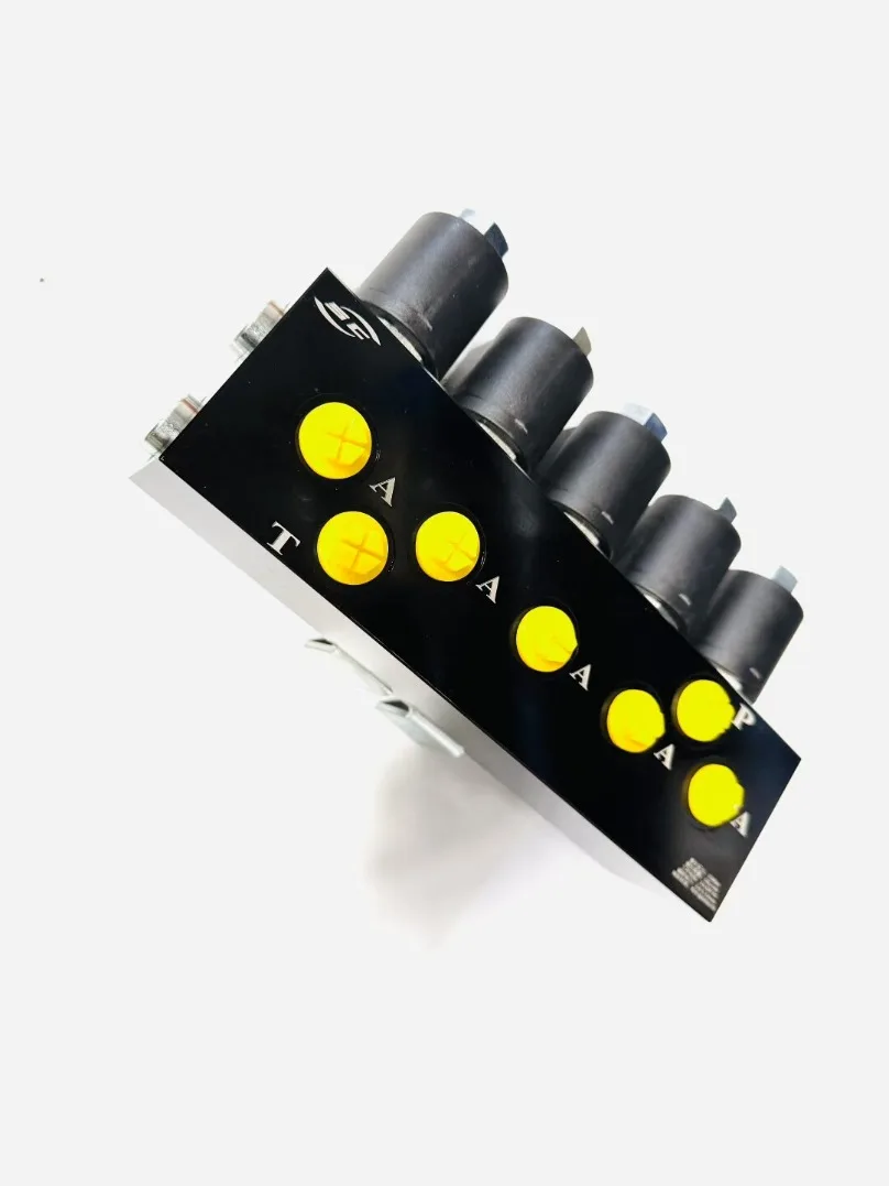 Excavator Electronically controlled Hydraulic Solenoid Valve 24V 12V 5-way Valve