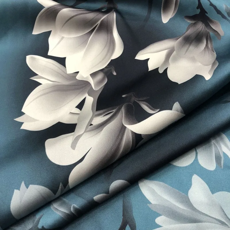 Abito cheongsam in tessuto 19momme in raso di seta elasticizzato magnolia verniciato a spruzzo estivo 2 colori