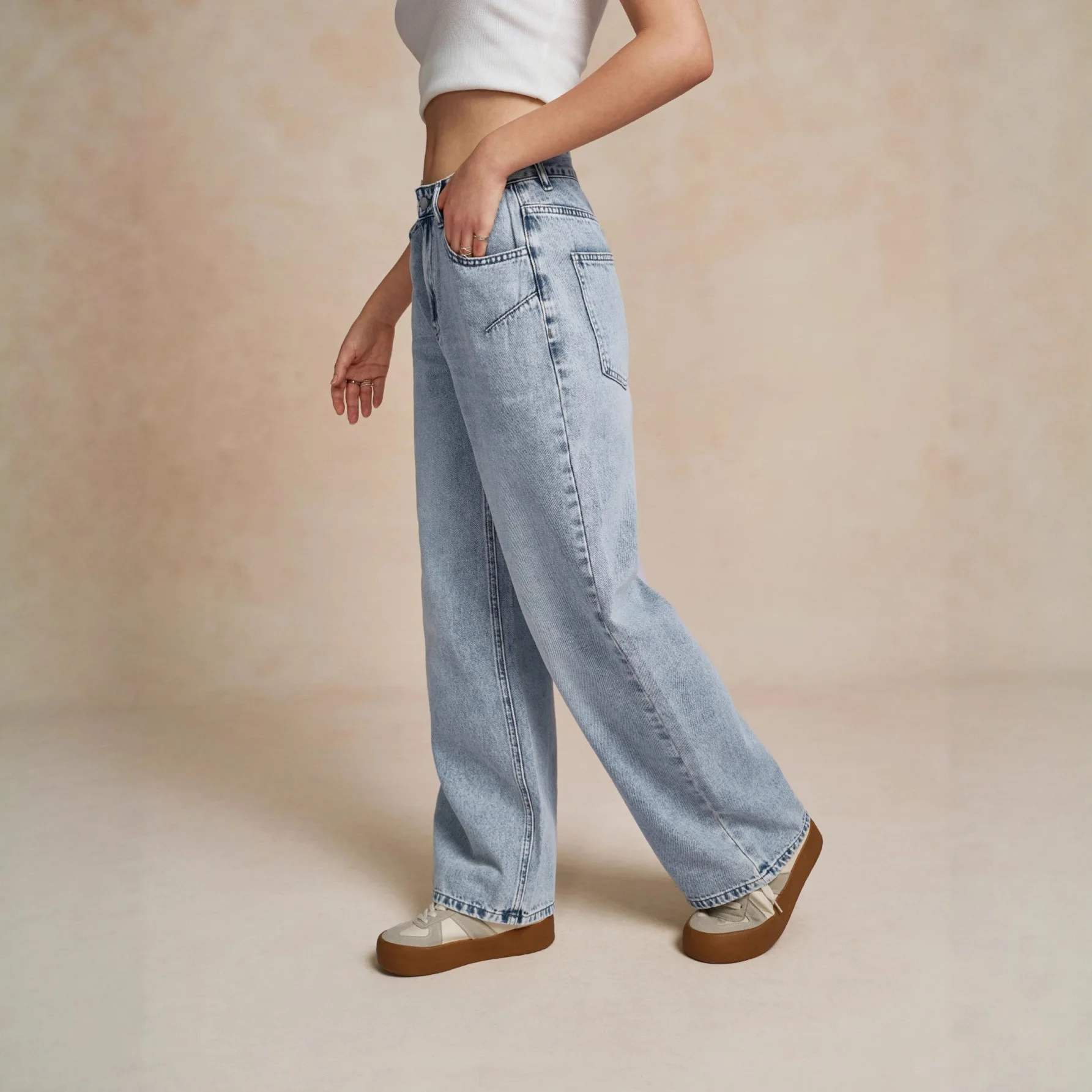 Women's New Fashionable Sweet Loose Casual Versatile Light-colored Denim Trousers