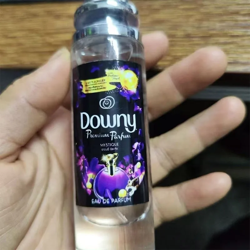 Variant: 35ml Secret Perfume