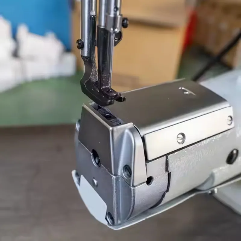 

Industrial Heavy Duty Cylinder Table Sewing Machine CP-1341-D4 with Automatic Thread Trimmer for Precision Tailoring