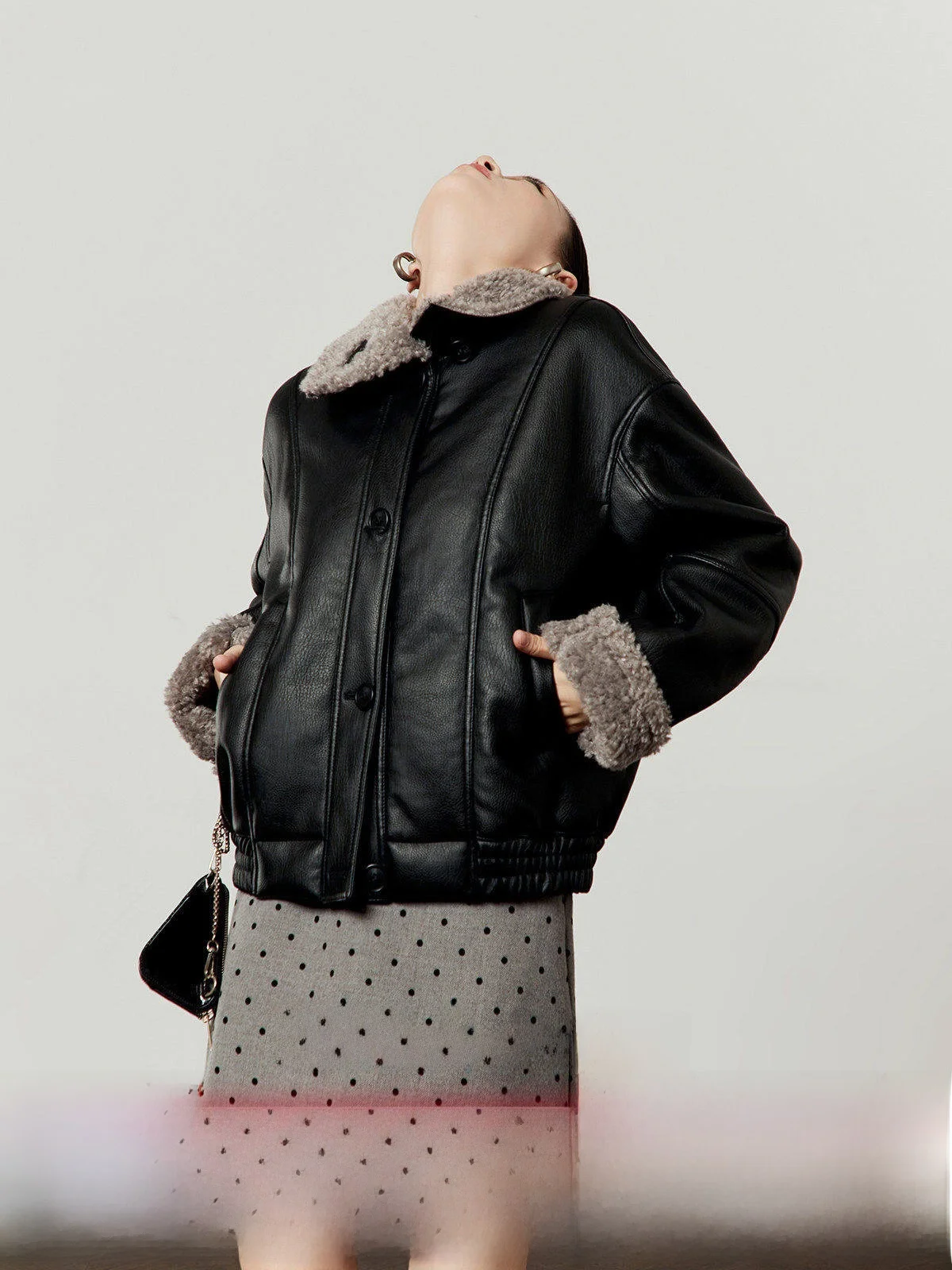 Kurtka damska z naszywkami ze skóry i futra, luźny krój, styl dojazdowy do pracy, modna, jesienna nowość.