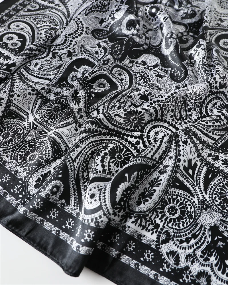 90*90cm Damen Mode Bedruckter Quadratischer Schal Großer Seidenschal Luxuriöses Strandtuch Wickeltuch Damen Hijab Halstuch – Detail 16