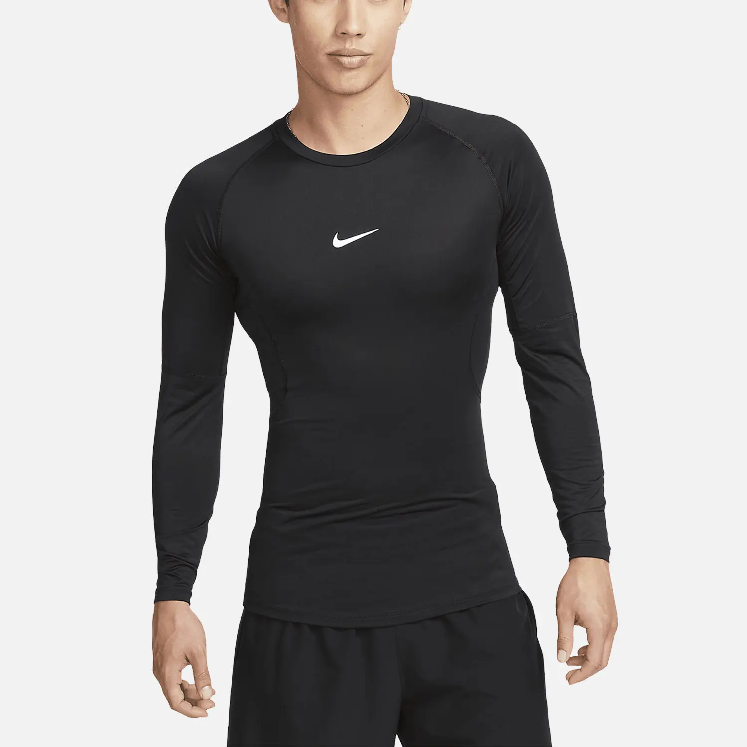 

Nike Authentic Current Season New Men's Logo Emblem Print Round Neck Long Sleeve T-Shirt FB7920-010