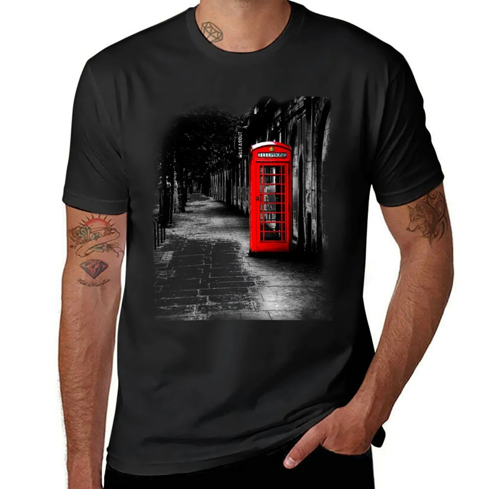 

London Calling - Red British Telephone Box T-Shirt funnys oversizeds korean fashion t shirts for men cotton